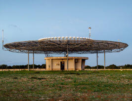 Navigation: VHF Omnidirectional Range (VOR)