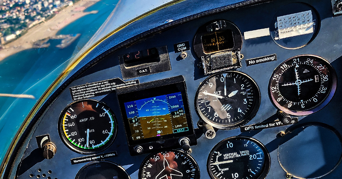Altimeter and instruments panel in light aircraft